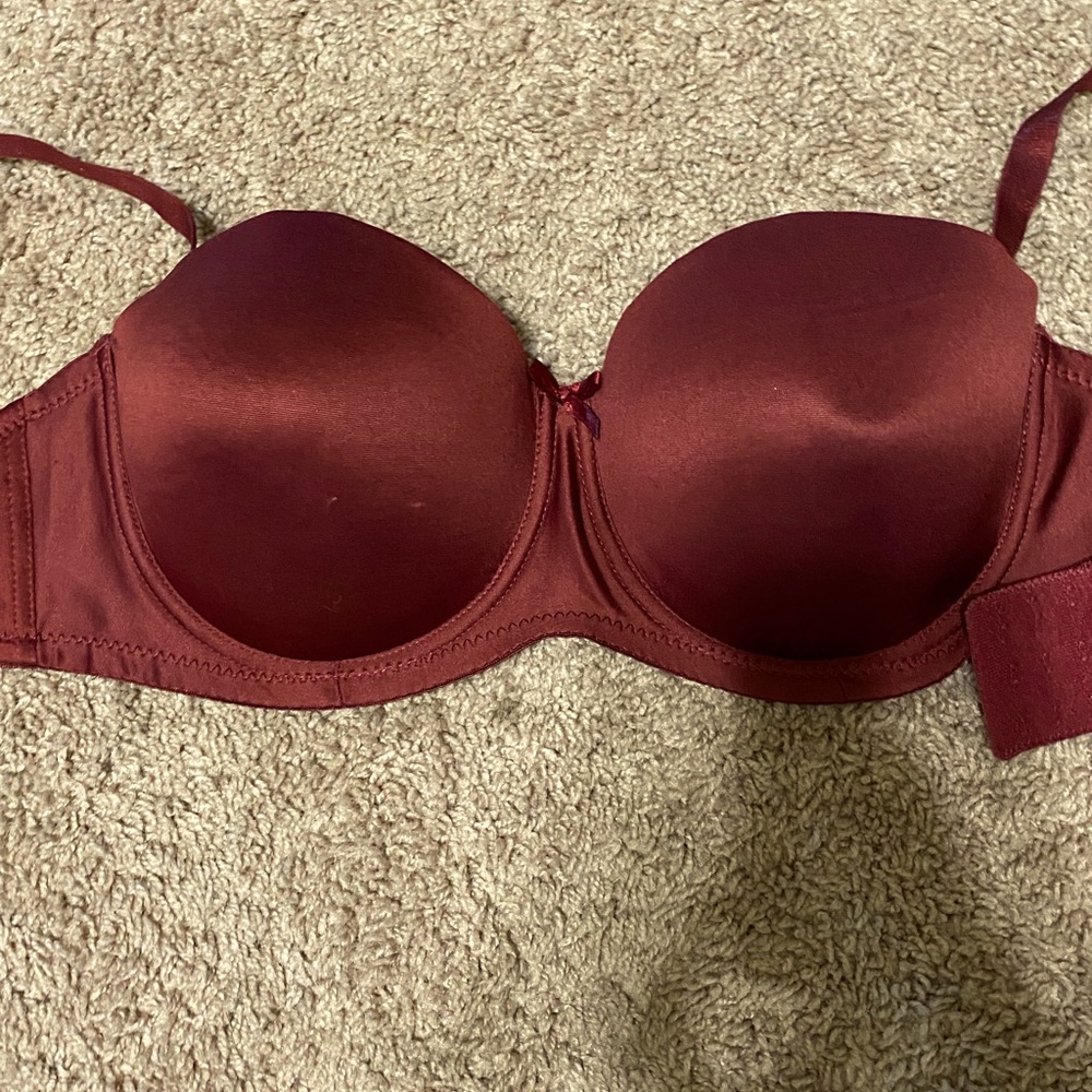 Unused maroon bra